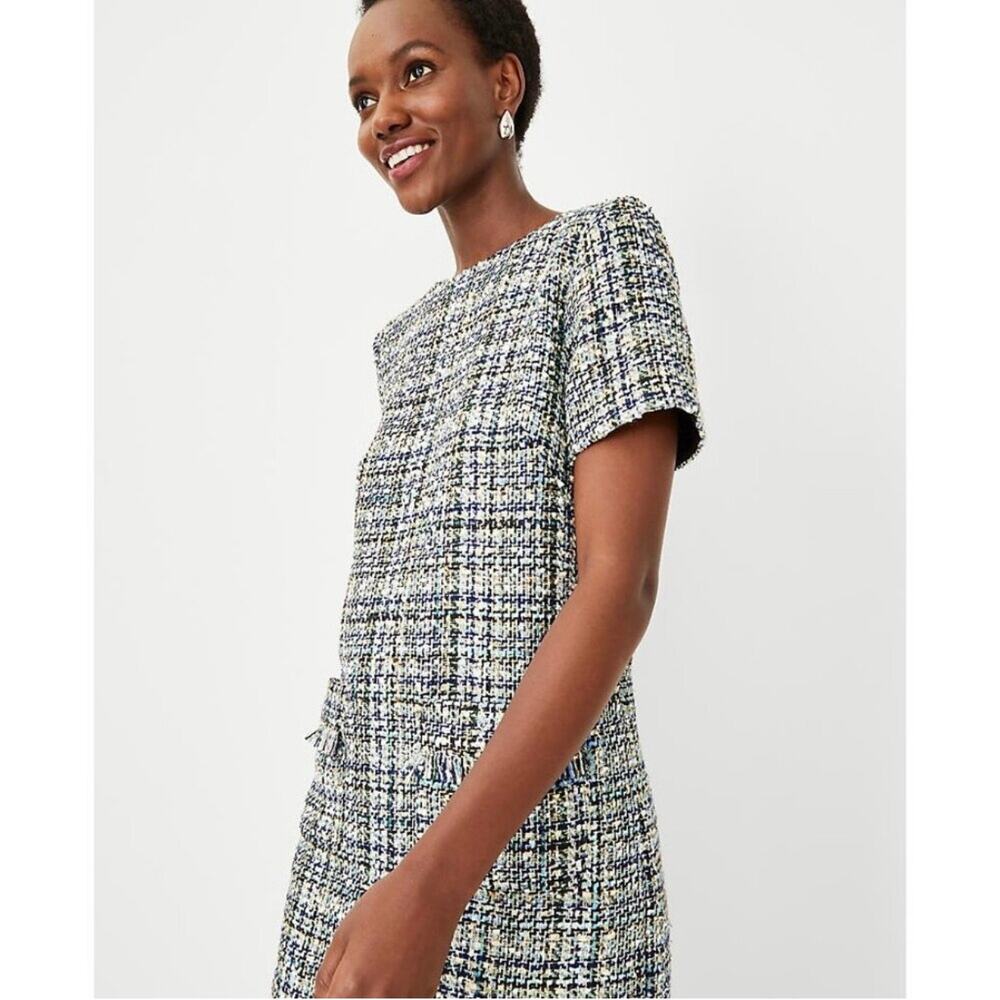 Ann Taylor Womens Shimmer Tweed Pocket Shift
Dress Short Sleeves size XS Petite